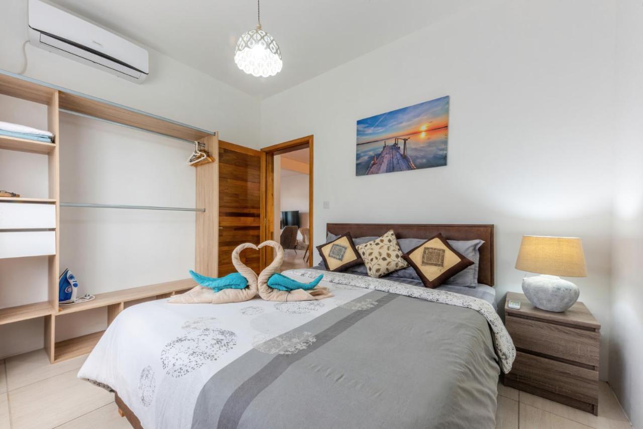 West Wood Holiday Apartment, C6 - Flic En Flac With Pool At A Quiet Location, Beautifully Decorated And Close To The Beach Exterior photo