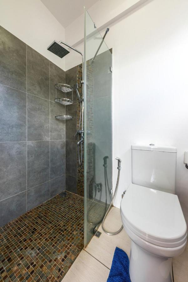 West Wood Holiday Apartment, C6 - Flic En Flac With Pool At A Quiet Location, Beautifully Decorated And Close To The Beach Exterior photo