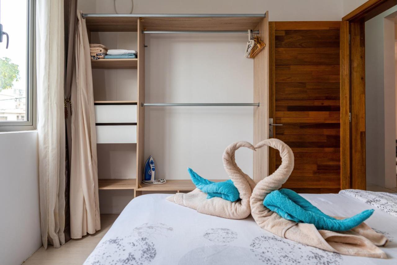 West Wood Holiday Apartment, C6 - Flic En Flac With Pool At A Quiet Location, Beautifully Decorated And Close To The Beach Exterior photo
