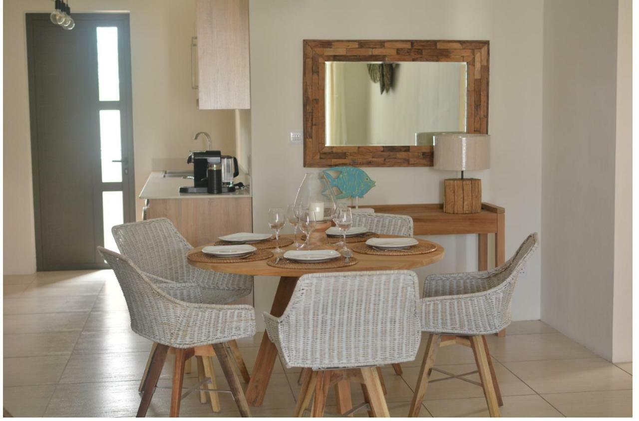 West Wood Holiday Apartment, C6 - Flic En Flac With Pool At A Quiet Location, Beautifully Decorated And Close To The Beach Exterior photo